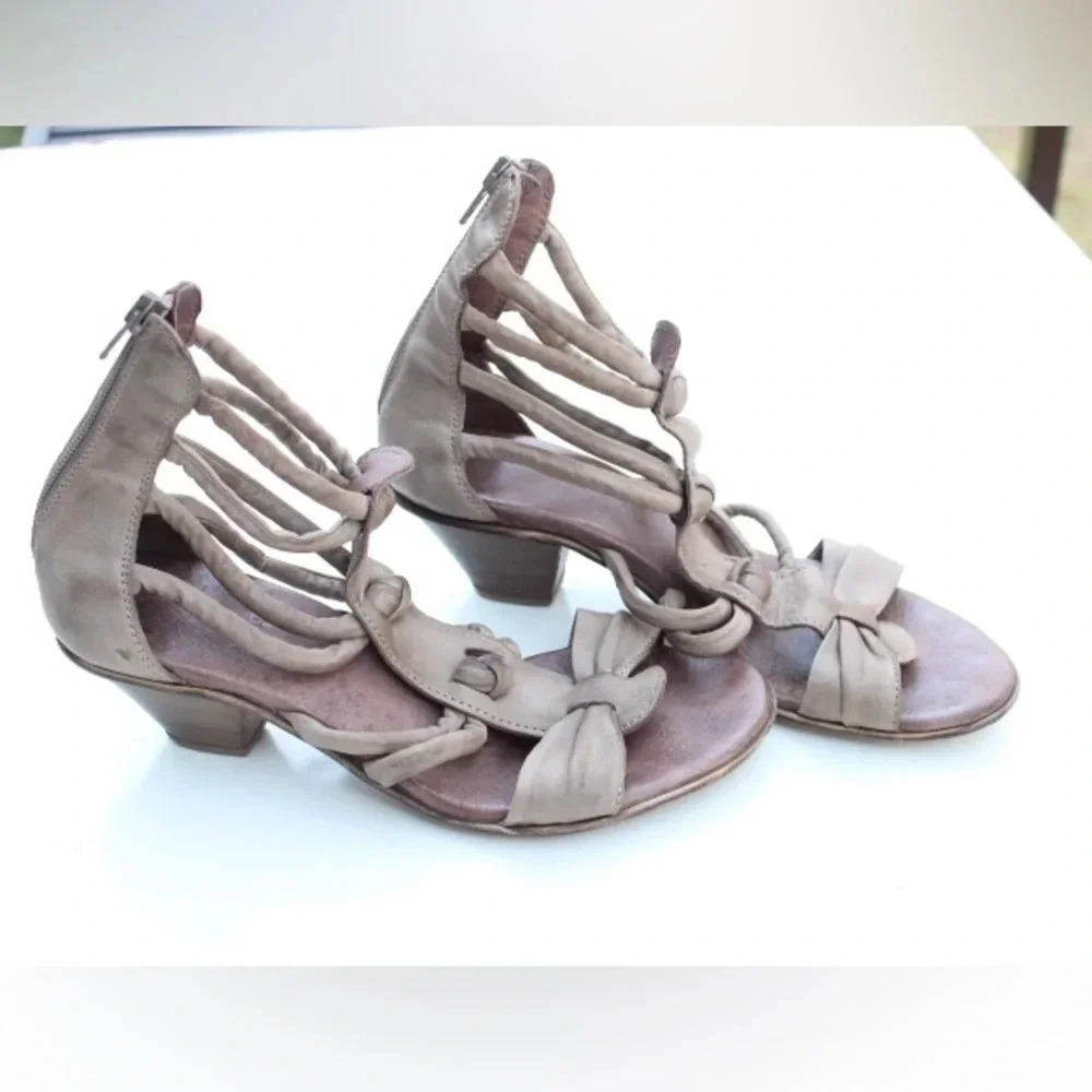 Gidigio sandals - Picture 3 of 10